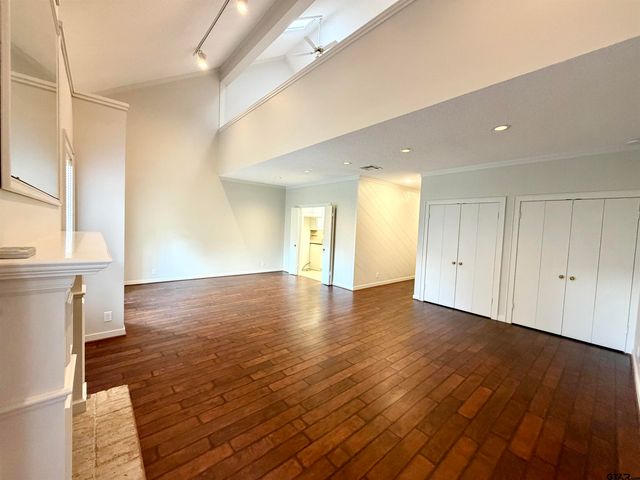 1022 Troup Hwy, Tyler, TX 75701