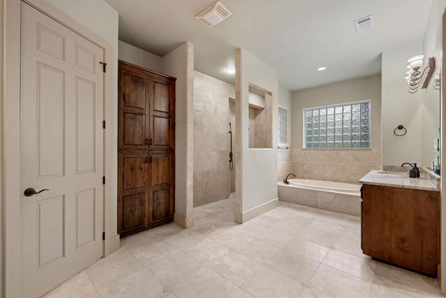 105 Hopewell CIR, Georgetown, TX 78628