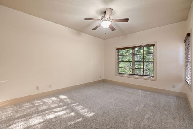 105 Hopewell CIR, Georgetown, TX 78628