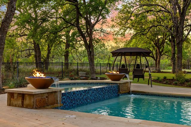105 Hopewell CIR, Georgetown, TX 78628