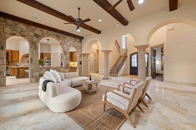 105 Hopewell CIR, Georgetown, TX 78628
