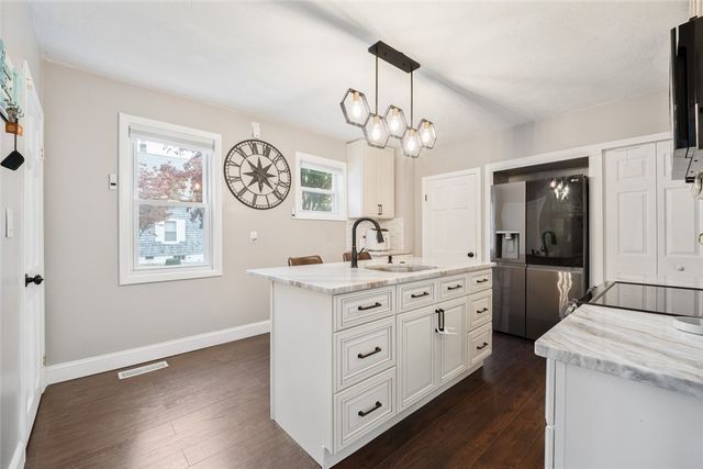 114 Jefferson Street, Warwick, RI 02888