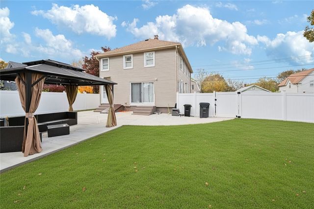 114 Jefferson Street, Warwick, RI 02888