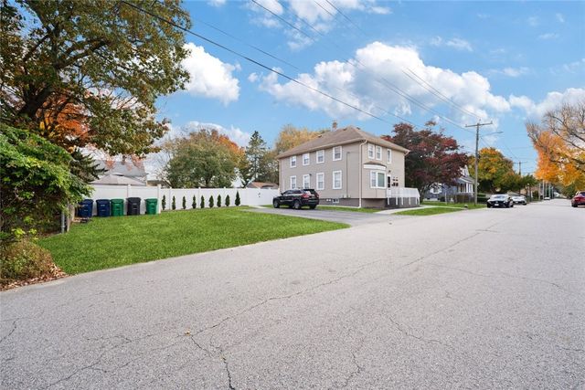 114 Jefferson Street, Warwick, RI 02888