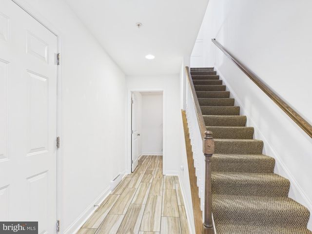 702 MAYER PL, Lancaster, PA 17601