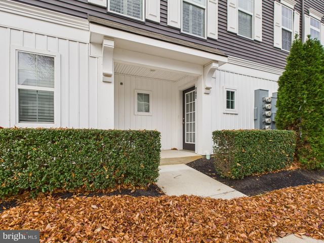 702 MAYER PL, Lancaster, PA 17601