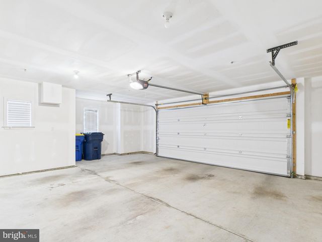 702 MAYER PL, Lancaster, PA 17601