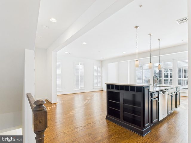 702 MAYER PL, Lancaster, PA 17601