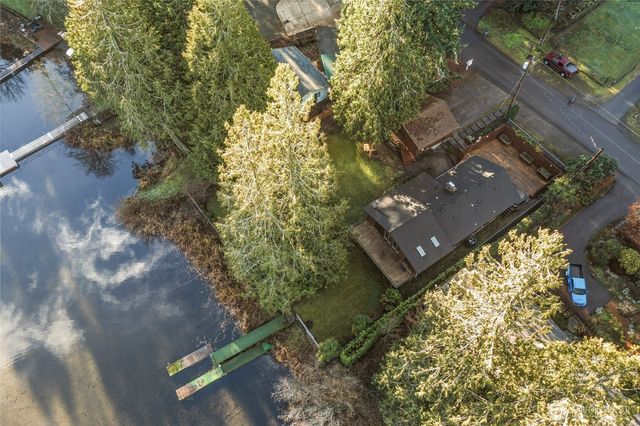 12820 Lake Avenue NW, Poulsbo, WA 98370