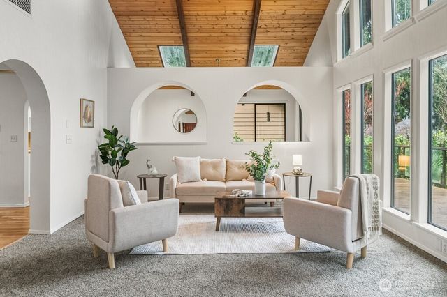 12820 Lake Avenue NW, Poulsbo, WA 98370