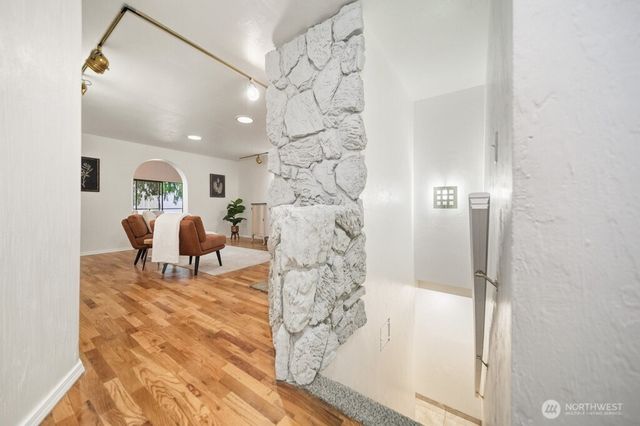 12820 Lake Avenue NW, Poulsbo, WA 98370