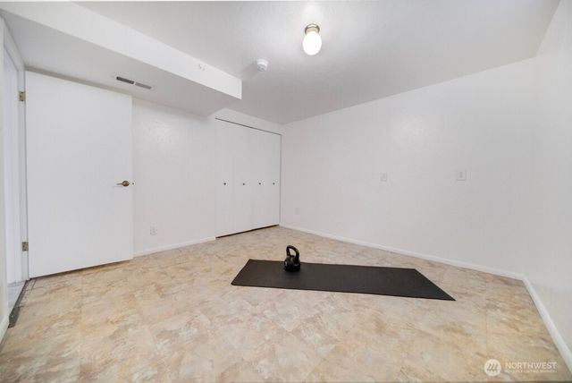 12820 Lake Avenue NW, Poulsbo, WA 98370