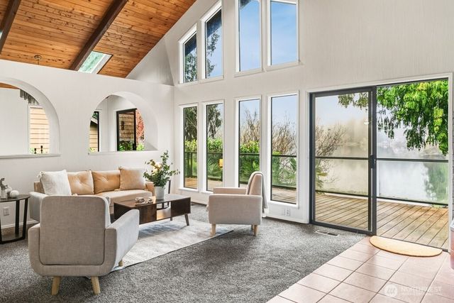 12820 Lake Avenue NW, Poulsbo, WA 98370