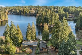 12820 Lake Avenue NW, Poulsbo, WA 98370