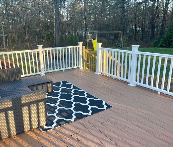 6 Shady Lane, Londonderry, NH 03053