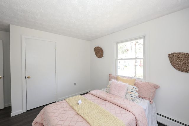 6 Shady Lane, Londonderry, NH 03053