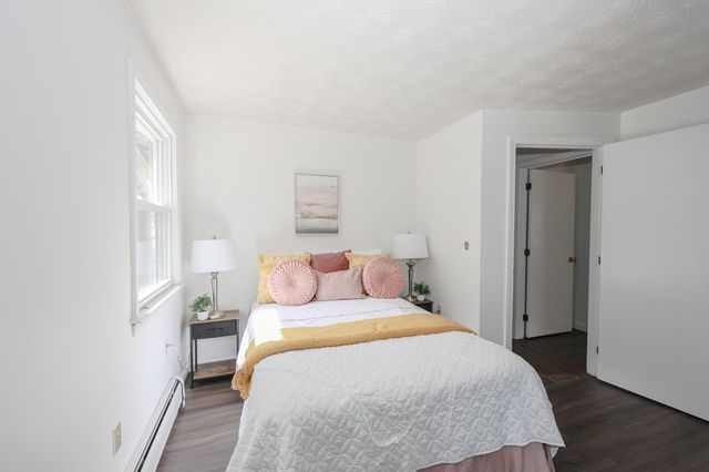 6 Shady Lane, Londonderry, NH 03053