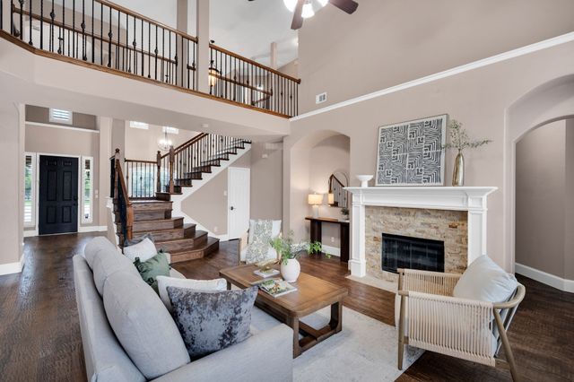 10002 Knoll Trace Way, Frisco, TX 75035