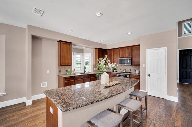 10002 Knoll Trace Way, Frisco, TX 75035