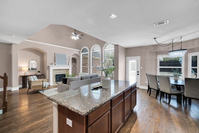 10002 Knoll Trace Way, Frisco, TX 75035