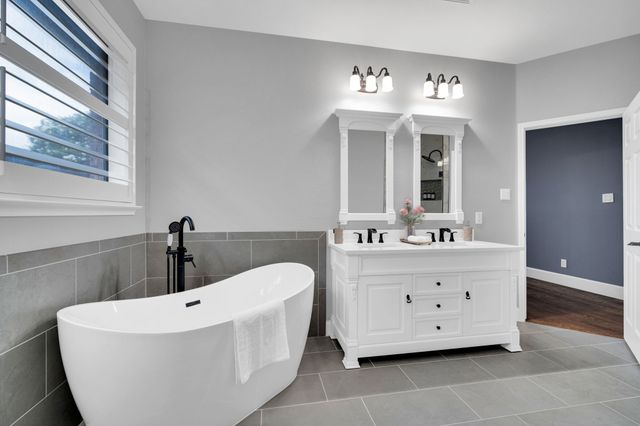 10002 Knoll Trace Way, Frisco, TX 75035