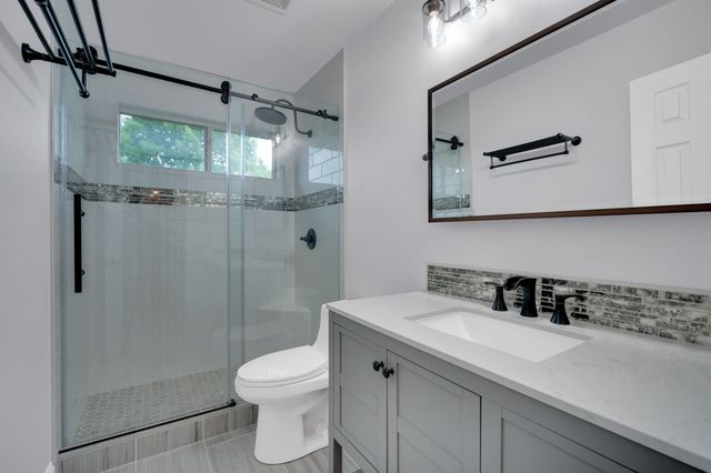 10002 Knoll Trace Way, Frisco, TX 75035