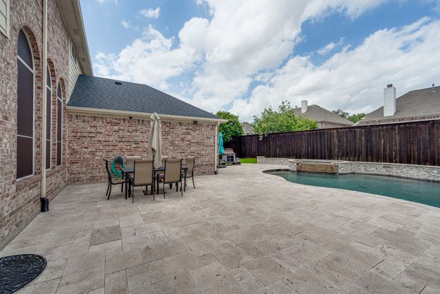 10002 Knoll Trace Way, Frisco, TX 75035