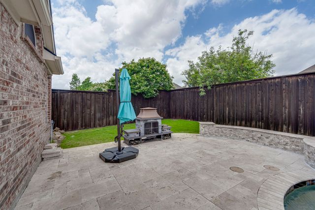 10002 Knoll Trace Way, Frisco, TX 75035