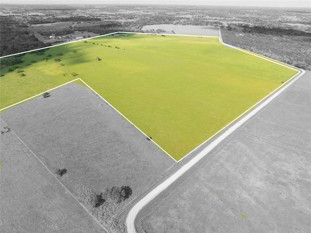 1162 County Road 234b, Hallettsville, TX 77964