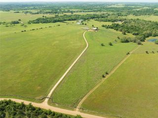 1162 County Road 234b, Hallettsville, TX 77964