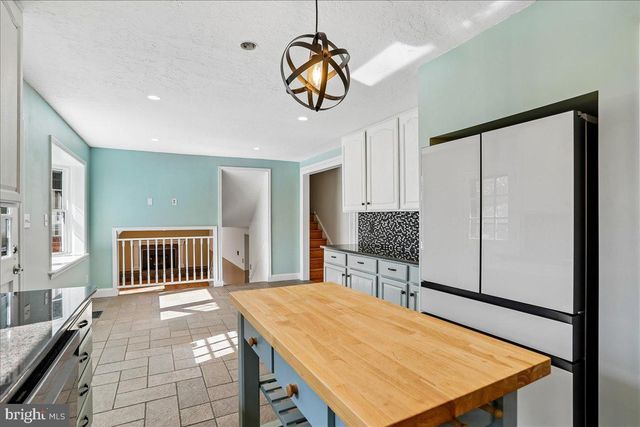 16617 KILLDEER DR, Rockville, MD 20855