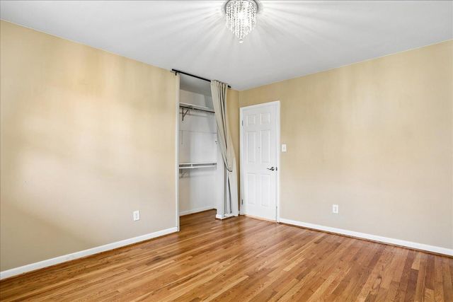 16617 KILLDEER DR, Rockville, MD 20855