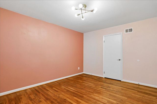 16617 KILLDEER DR, Rockville, MD 20855