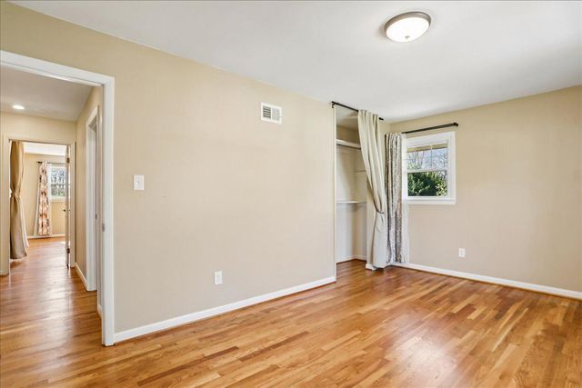 16617 KILLDEER DR, Rockville, MD 20855
