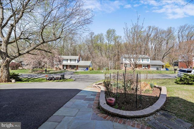 16617 KILLDEER DR, Rockville, MD 20855