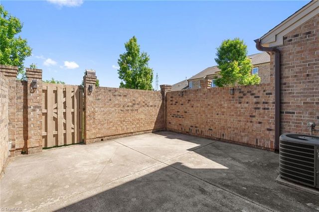 661 Nikyle Circle, High Point, NC 27265