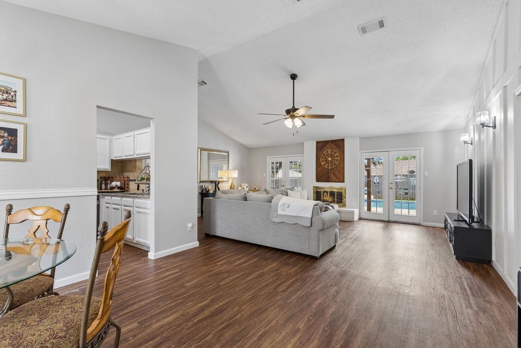 6512 Highview Terrace, Watauga, TX 76148 — photo 3