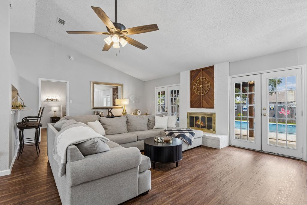 6512 Highview Terrace, Watauga, TX 76148 — photo 5