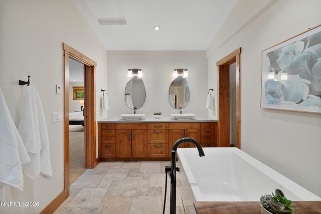 1005 Joy Lake Road, Reno, NV 89511