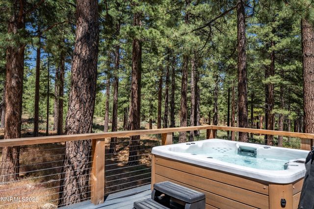 1005 Joy Lake Road, Reno, NV 89511