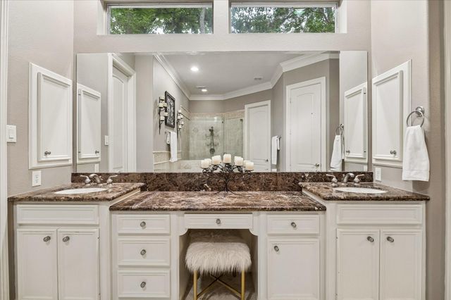 6103 Rustic Creek Lane, Kingwood, TX 77345