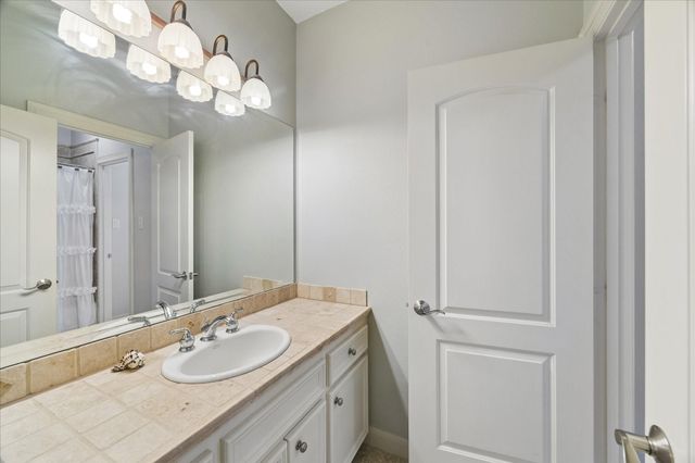 6103 Rustic Creek Lane, Kingwood, TX 77345