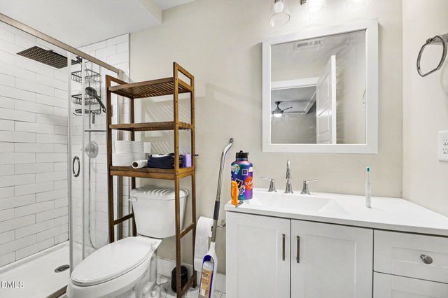 425 E Stallings Street, Clayton, NC 27520