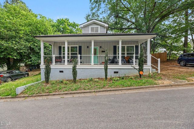 425 E Stallings Street, Clayton, NC 27520