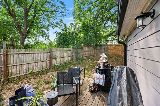 425 E Stallings Street, Clayton, NC 27520