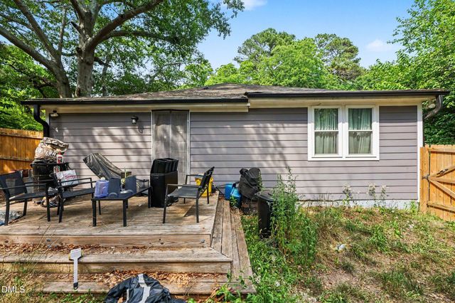 425 E Stallings Street, Clayton, NC 27520