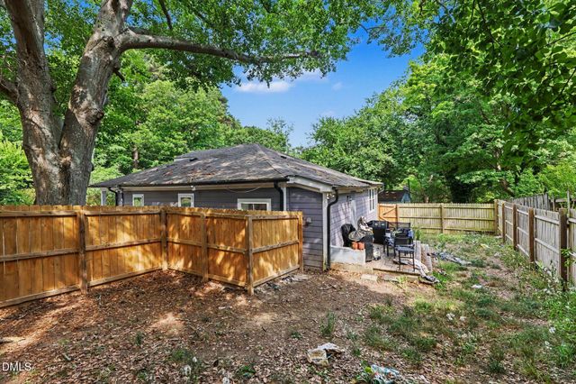 425 E Stallings Street, Clayton, NC 27520