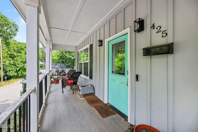 425 E Stallings Street, Clayton, NC 27520