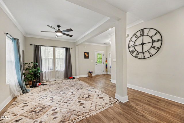 425 E Stallings Street, Clayton, NC 27520