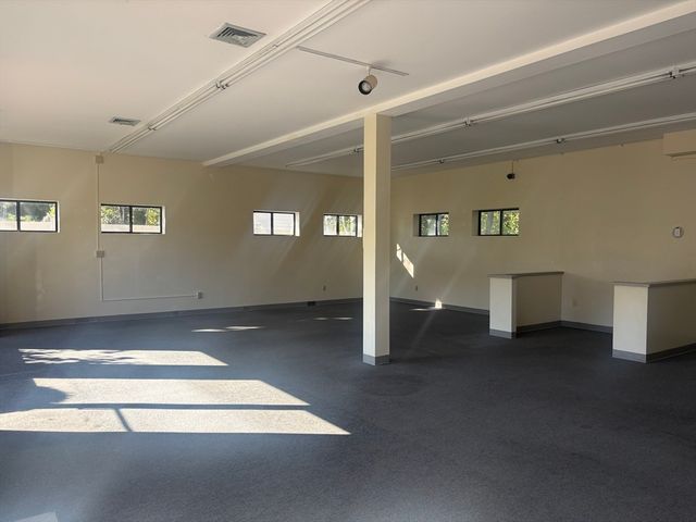 1471 Main St, Weymouth, MA 02190